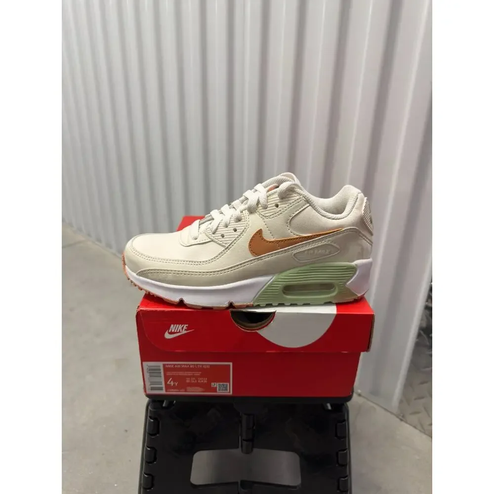 Nike size 4y